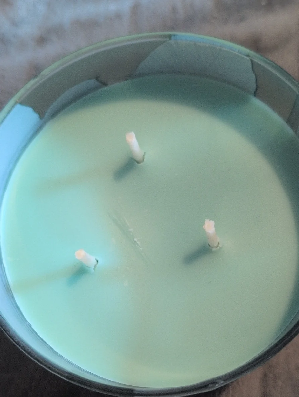 Bath & Body Works Waikiki Beach Coconut Candle - Teal & Gold Leaf Design - Picture 3 of 3